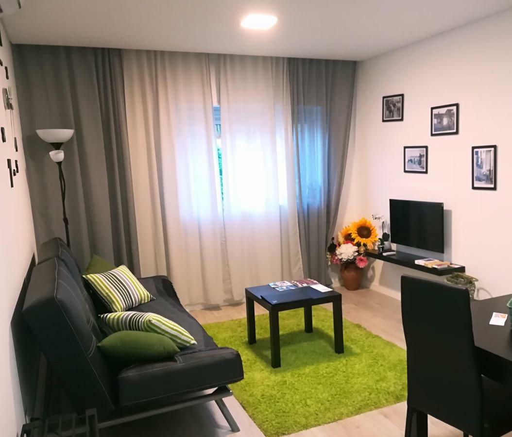 Iris Apartment بومبال المظهر الخارجي الصورة