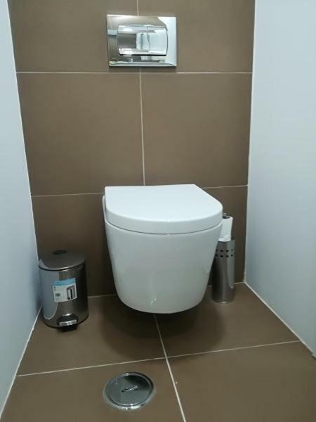 Iris Apartment بومبال المظهر الخارجي الصورة