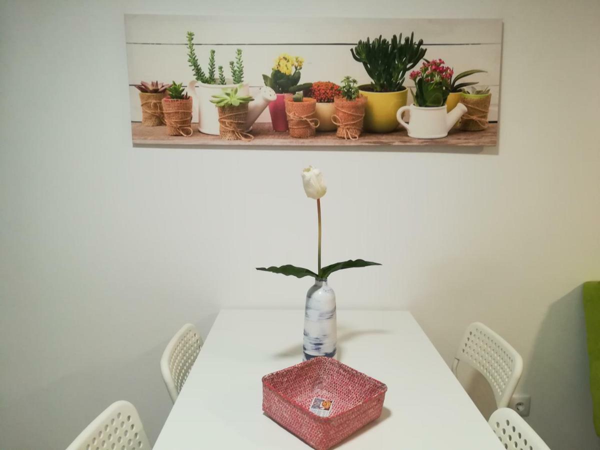 Iris Apartment بومبال المظهر الخارجي الصورة